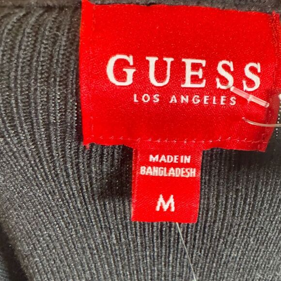 Guess Men’s Astero jet black front logo crewneck sweater size medium NWT - Picture 11 of 12